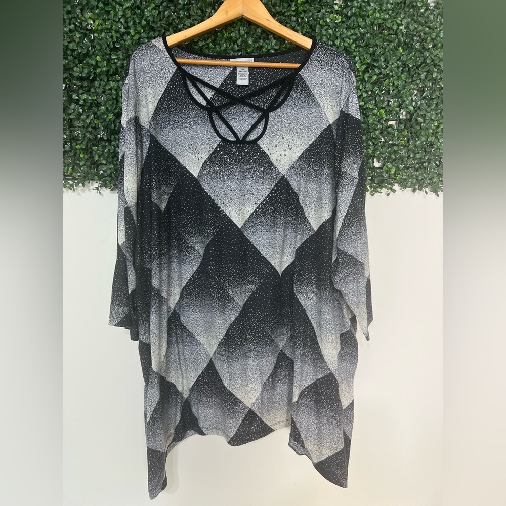 Catherines Womens Knit Tunic Size 4X Black White Checkered Rhinestone Scoop Neck - Picture 1 of 12
